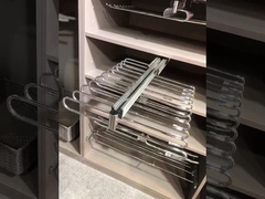 Giá đỡ quần bằng thép