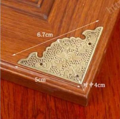Wholesale Metal Protective Decorative Antique Corner for Wooden Gift Box Iron Table Protectors