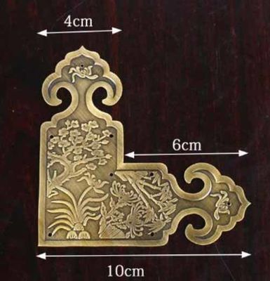 Wholesale Metal Protective Decorative Antique Corner for Wooden Gift Box Iron Table Protectors
